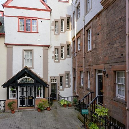 Pass The Keys Historic Ramsay Garden Apt With Balcony Views EDI Exterior photo
